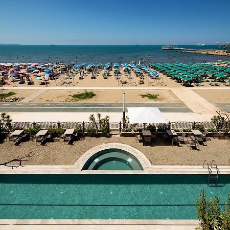 Hotel Vila 11 Durres Exterior photo